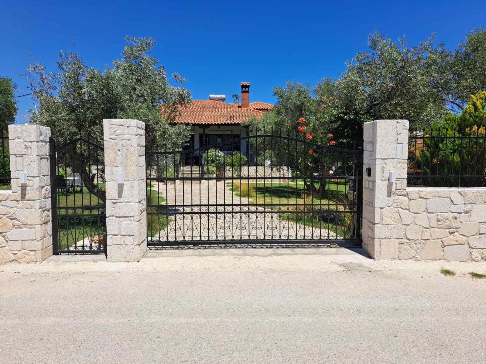 Villa Joy Ормос Пангиас Екстериор снимка